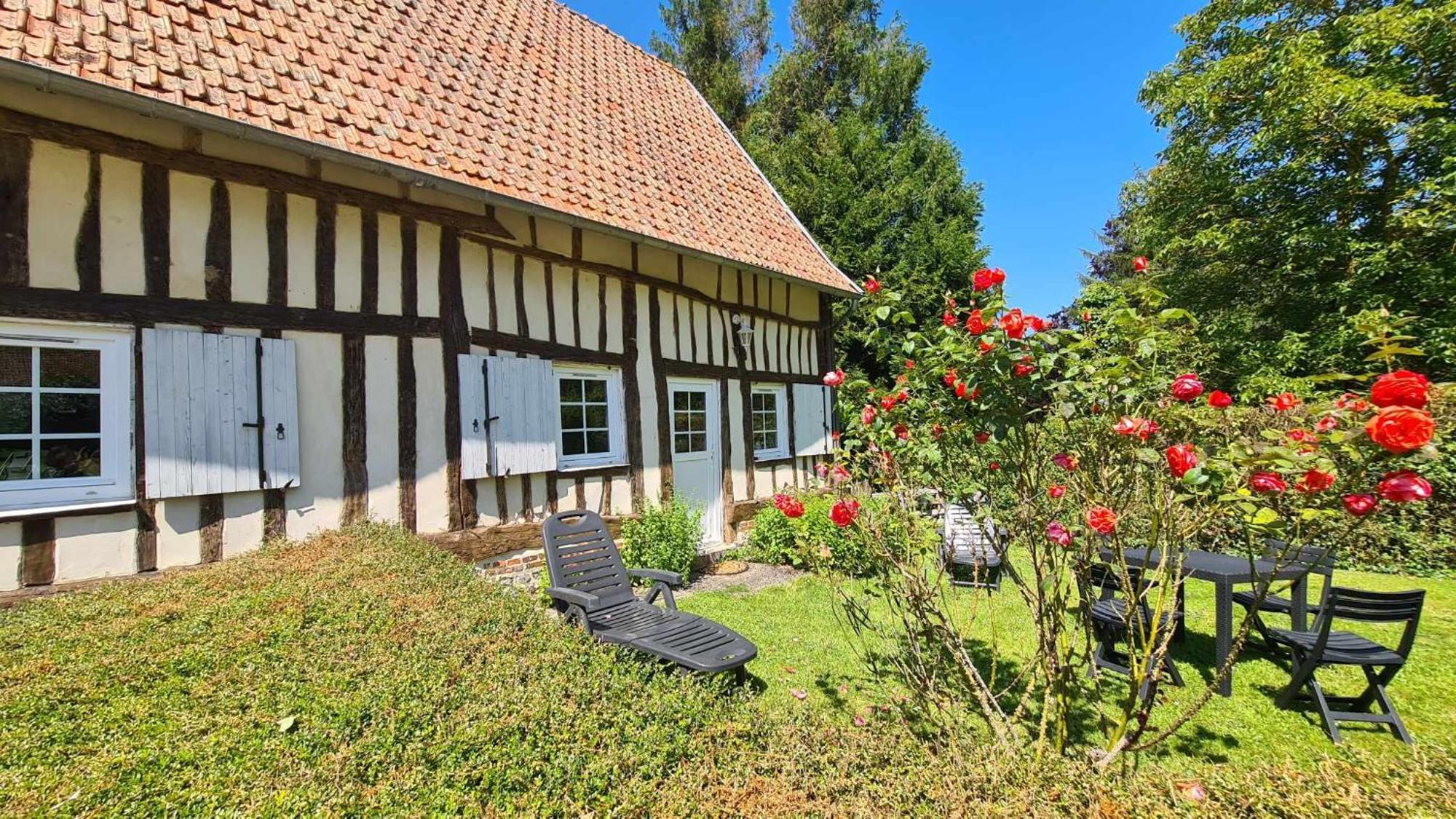 Les Gites De La Renardiere Gueures Exterior photo
